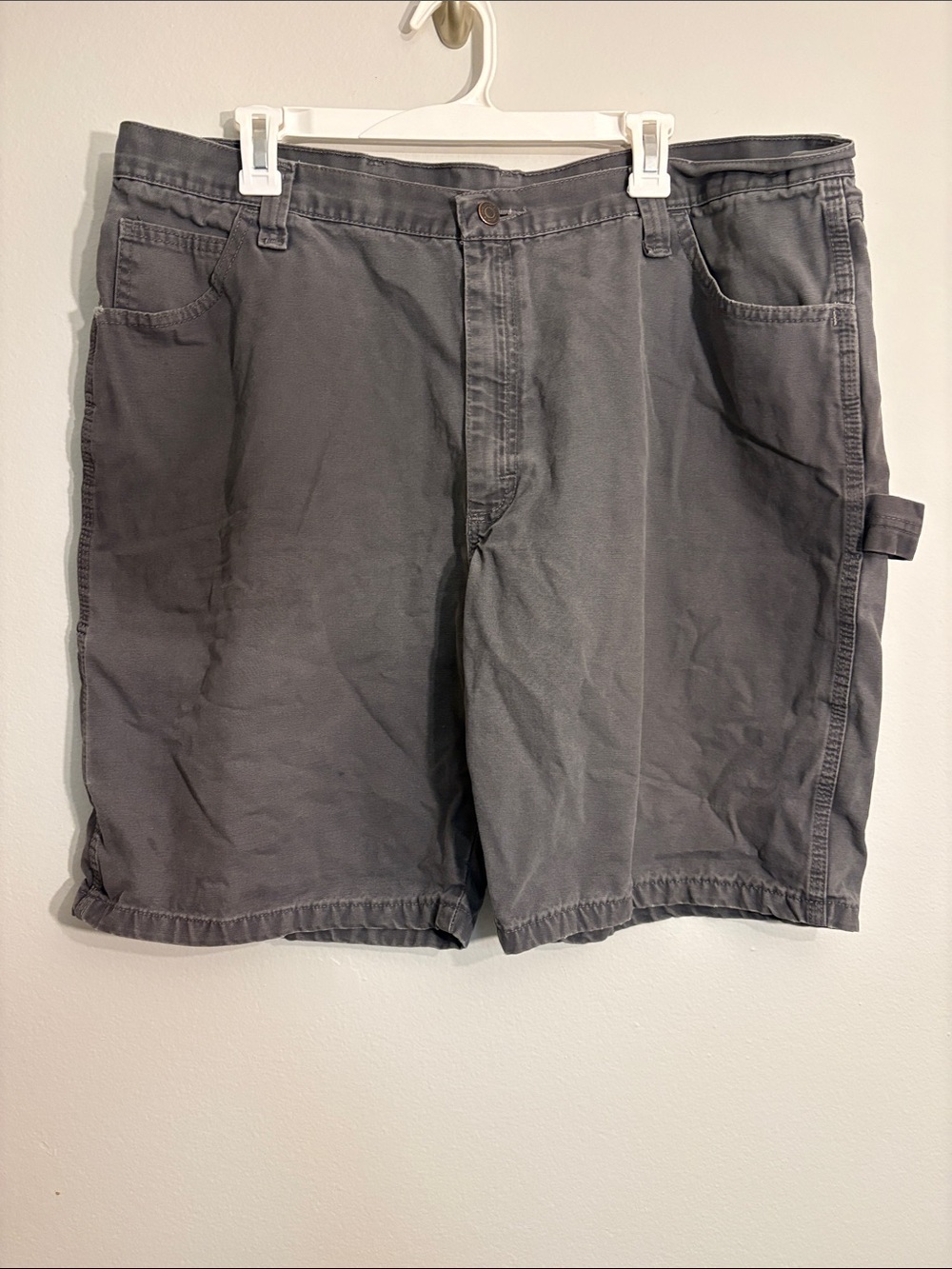 Wrangler Men's Gray Utility Shorts